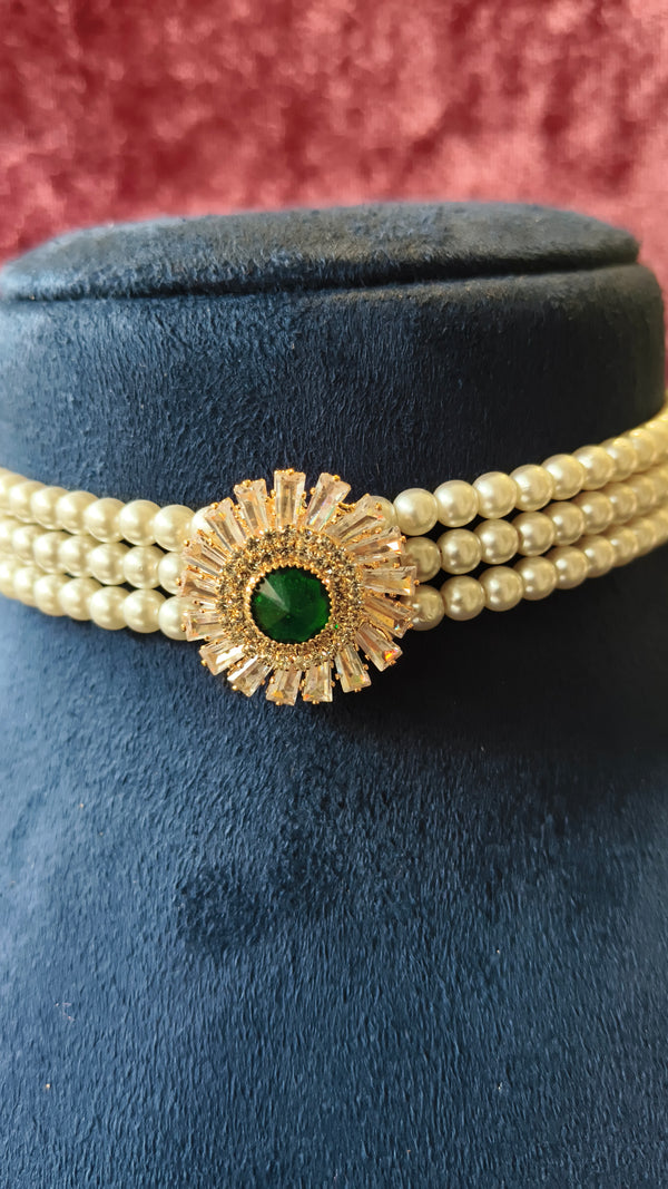 Choker Necklace with Moti Pearl Stone