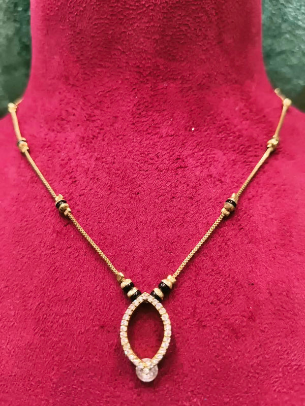 Short Length New Design Mangalsutra Artificial Imitation Short Mangalsutra With Black Breads And Stone Pendant