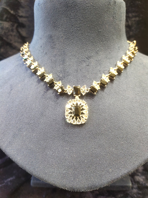 AD Stone Necklace