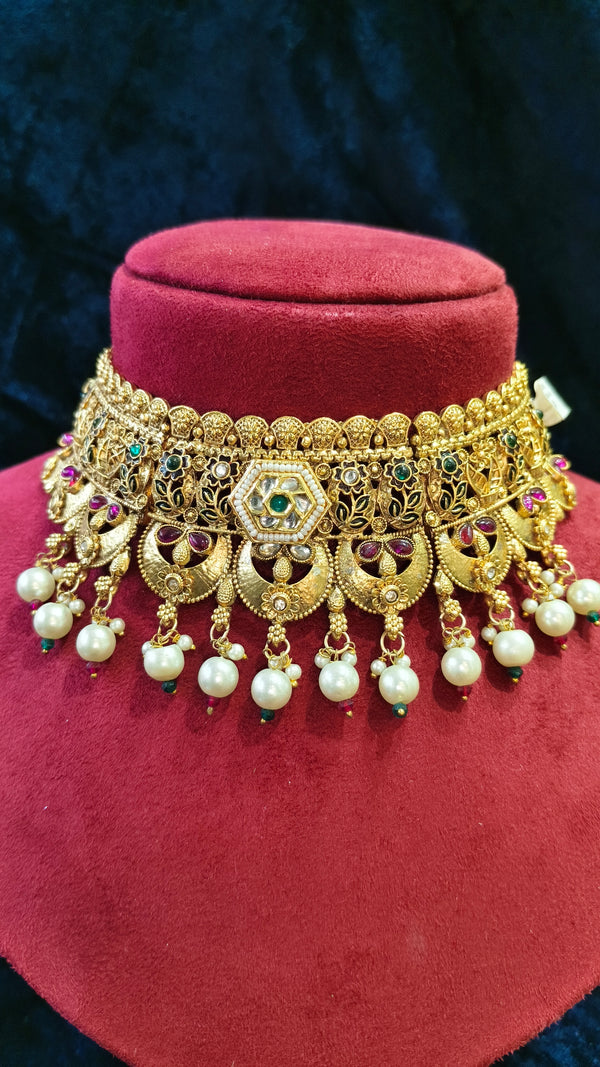 Traditional Necklace Choker With Pearl And Kundan