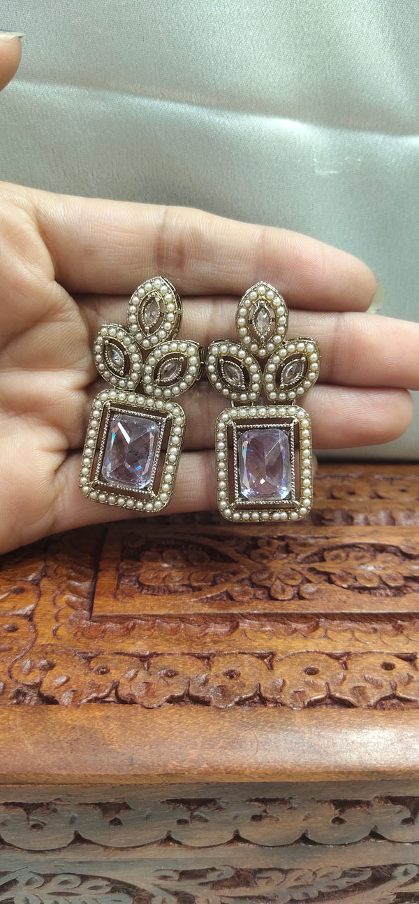 White Kundan stone Earring