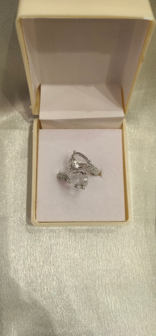 Adjustable finger Ring