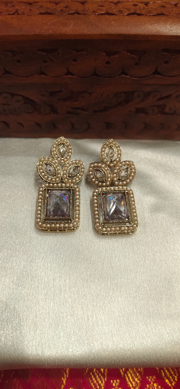 White Kundan stone Earring