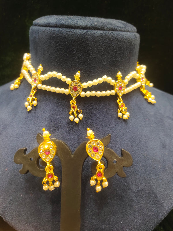 Moti Pearl Choker Necklace