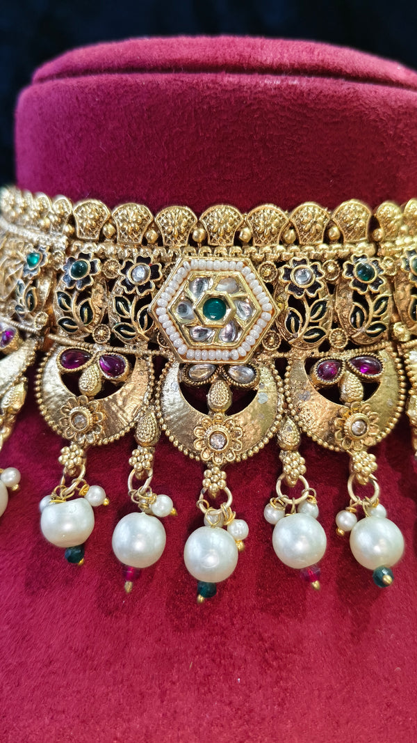 Traditional Necklace Choker With Pearl And Kundan