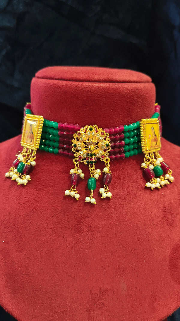 Stone Necklace Choker with Colour beads