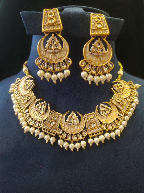 Royal Short Necklace