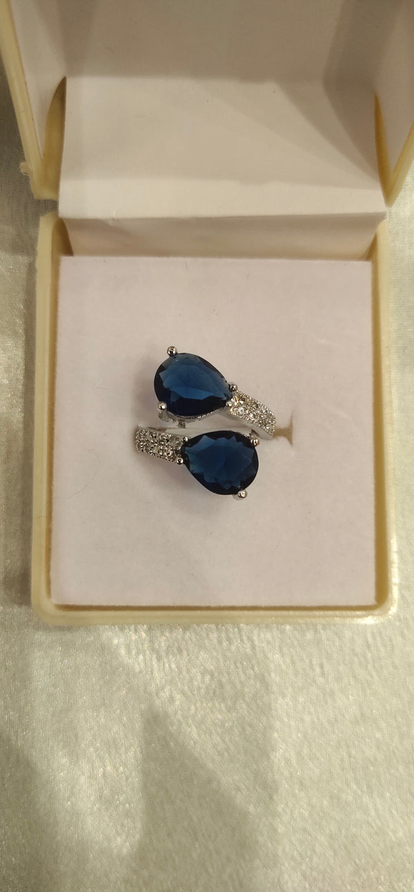 Adjustable finger Ring