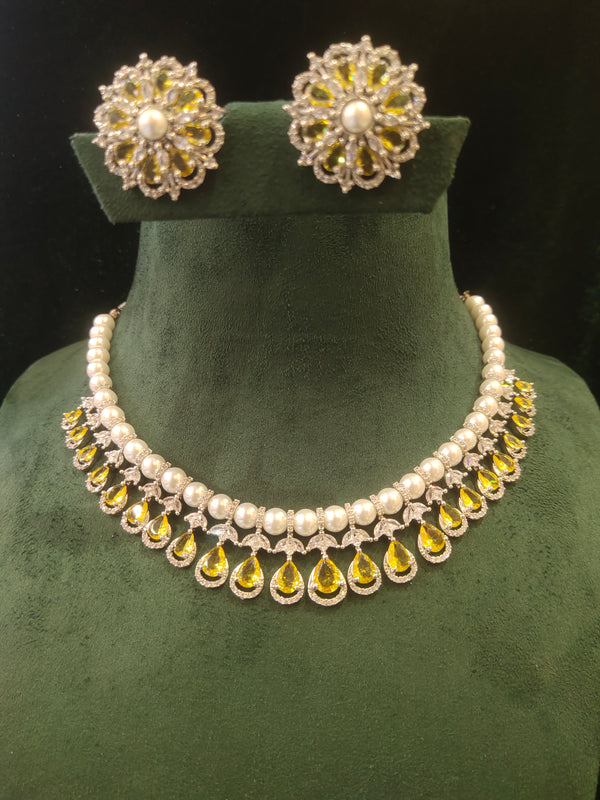 Stone Moti Pearl Necklace