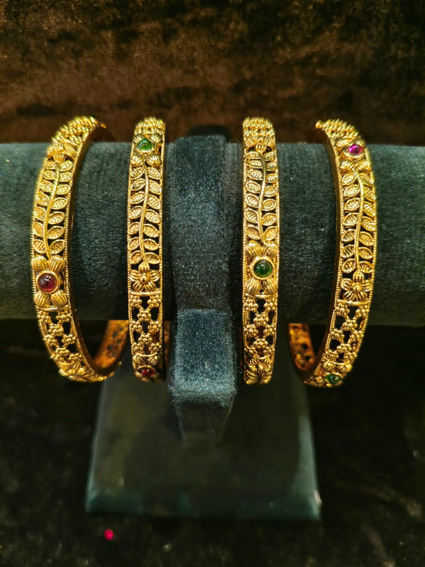 Gold polish Rajwadi Style 4 pic Bangles Size 2.4 with red and green kundan stone