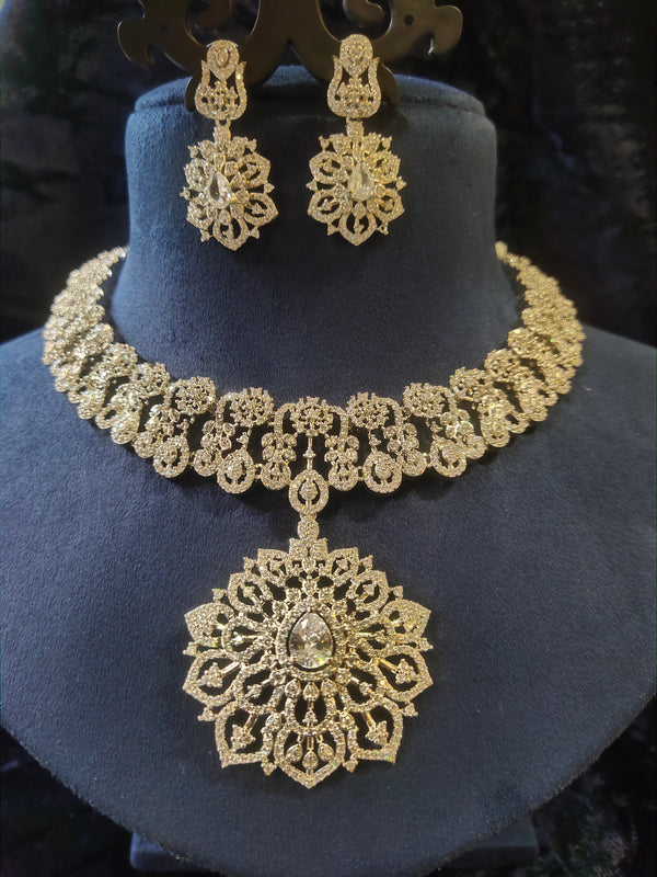AD stone Necklace