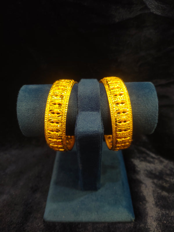 Goldan polish 2.4 size Bangles