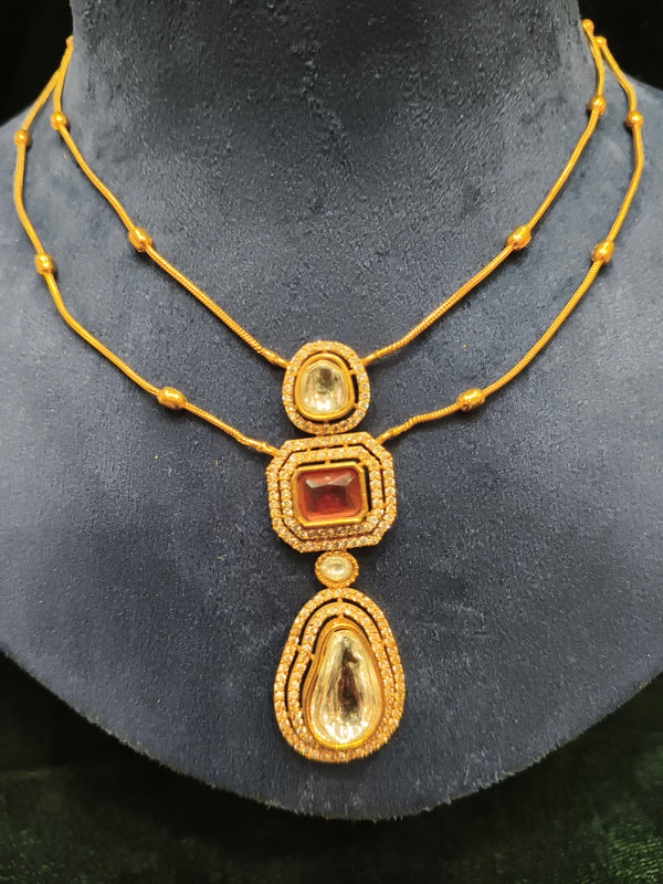 Chain pendant with stone layer necklace