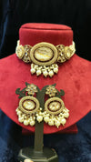 Choker With Stone And Moti