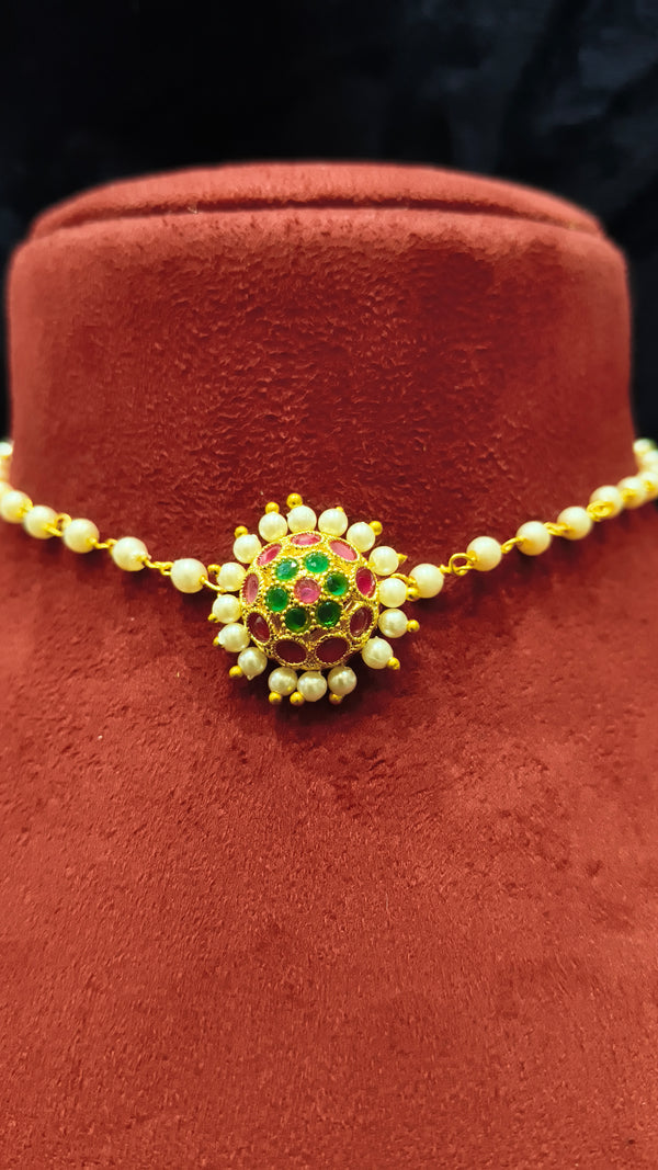 Delicate Necklace Choker With Multi Colour Stone