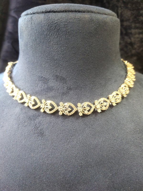 Choker Necklace With Black Stone