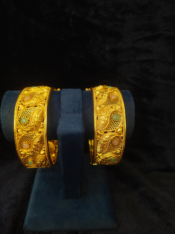 2.6 Rajvadi Bangles...