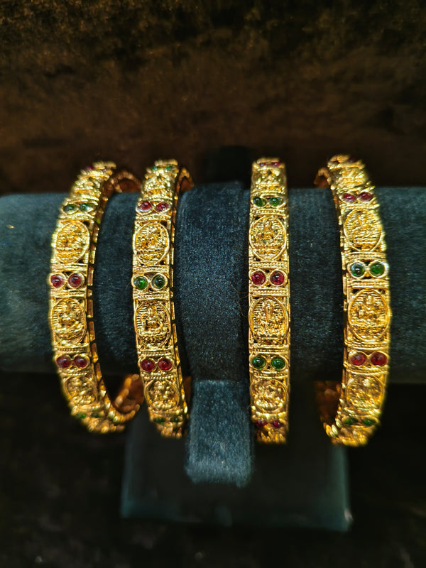 Gold polish Rajwadi Style 4 pic Bangles Size 2.4 with red and green kundan stone