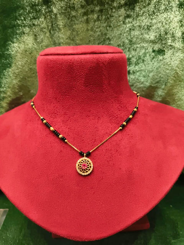 Short Length New Delicate Design Mangalsutra artificial imitation Short Mangalsutra with black breads And stone pendant