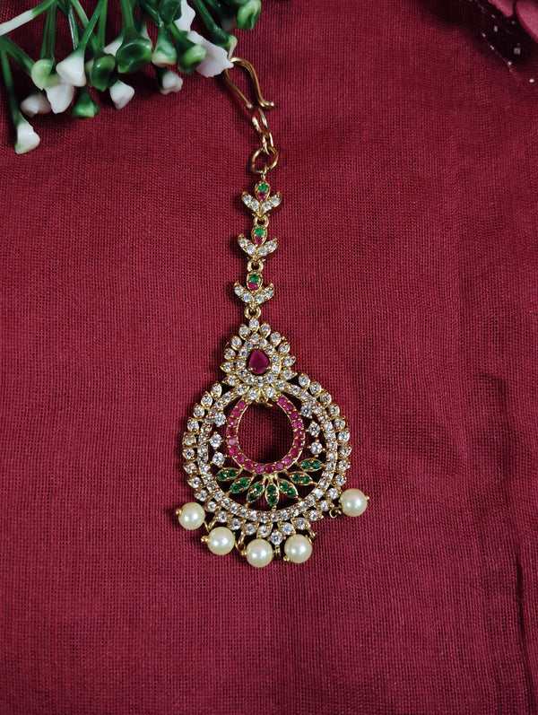 Mangtika Bindi With Stone