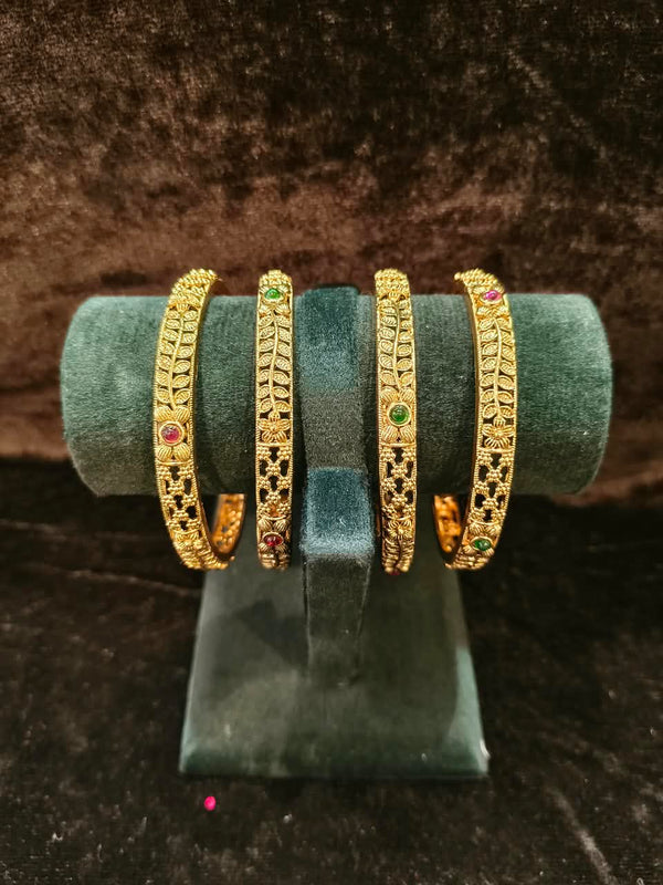 Gold polish Rajwadi Style 4 pic Bangles Size 2.4 with red and green kundan stone