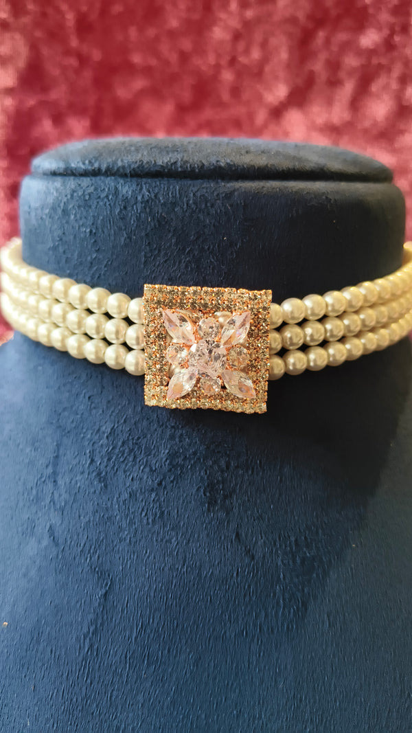 Moti Pearl Choker With Stone